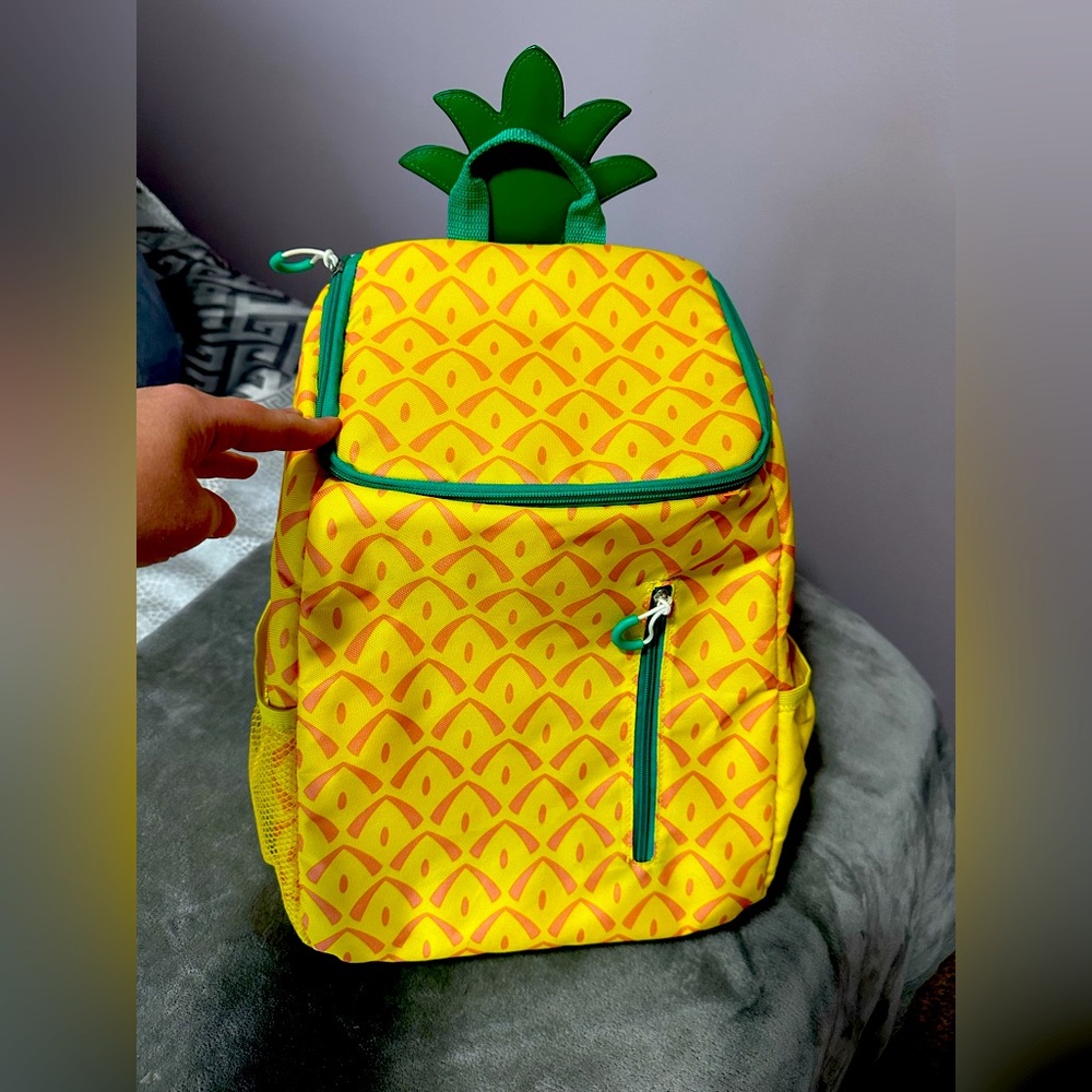 Pineapple cooler backpack